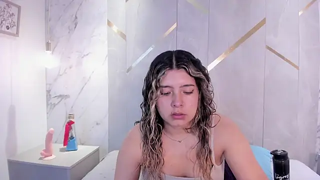ChloeBelle  online show from 06.02.26