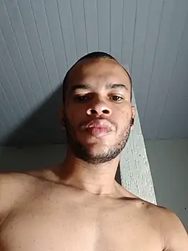 Snapshot of Carlosxnts chatting on 06.22.26 Carlosxnts online show from 06.22.26