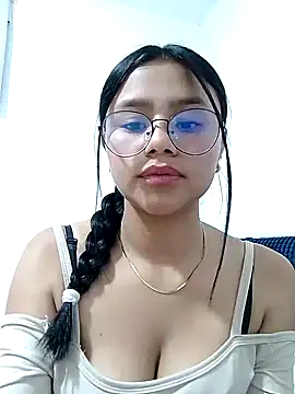 Sofielovee-01 online show from 07.11.26