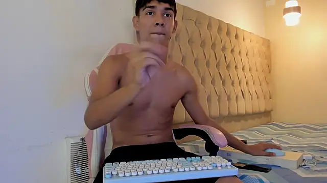 Snapshot of Samir_19XX chatting on 07.06.26 Samir 19XX online show from 07.06.26