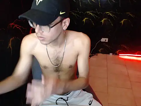 Snapshot of draven_sex chatting on 07.26.26 draven sex online show from 07.26.26