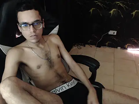 Snapshot of draven_sex chatting on 07.28.26 draven sex online show from 07.28.26
