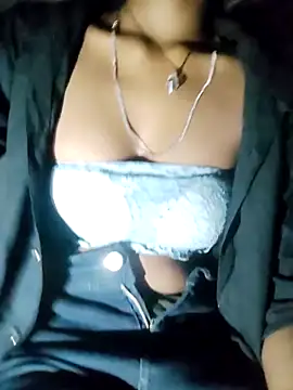 Snapshot of Rani-Couple- chatting on 06.03.26 Rani-Couple- online show from 06.03.26