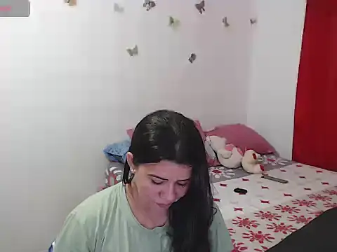 Snapshot of Caliente_in_passion chatting on 06.27.26 Caliente in passion online show from 06.27.26