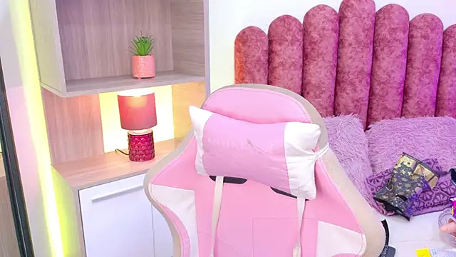 CamilleBlair  online show from 07.02.26