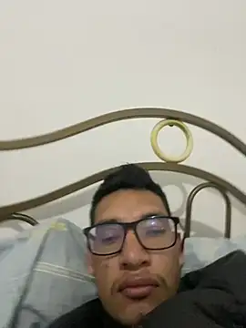 Guillermo26j online show from 06.04.26