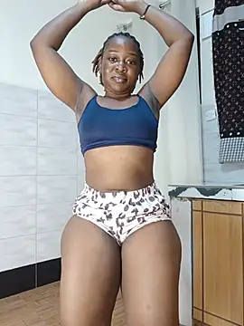 Snapshot of Ssexyie_juls chatting on 07.17.26 Ssexyie juls online show from 07.17.26