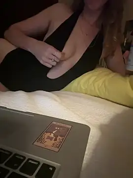 allycat4xoxo online show from 06.02.26