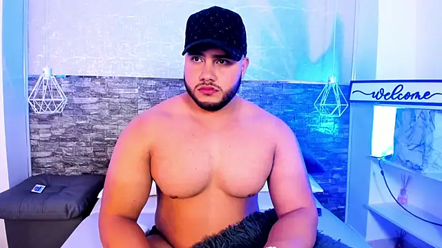 apolorusso online show from 08.08.26