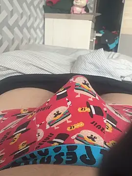 Snapshot of boygaygrudz18 chatting on 07.19.26 boygaygrudz18 online show from 07.19.26