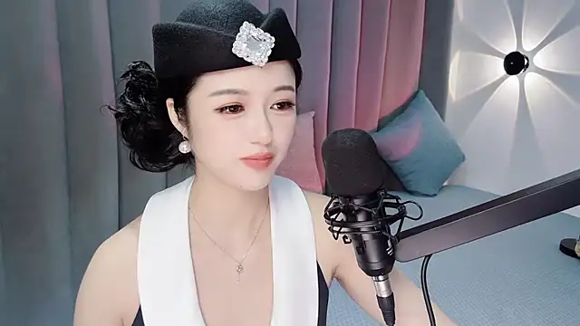 Momo-Wow online show from 07.07.26
