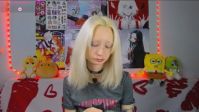 Katia Nabiee online show from 06.18.26