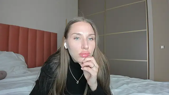 SofiClimbing online show from 12.31.24