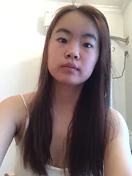 YiYi5520 online show from 06.03.26