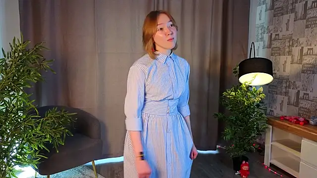 LeliaSavich online show from 06.04.26
