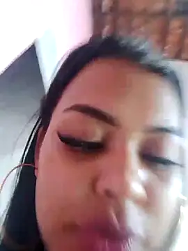 Snapshot of Silmara21 chatting on 06.06.26 Silmara21 online show from 06.06.26