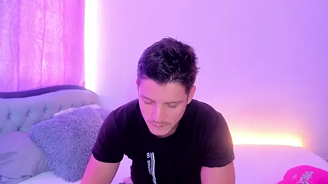 johnycooper08 online show from 07.18.26