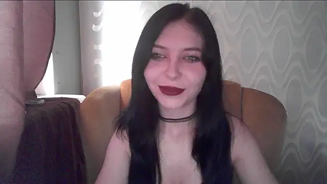 Snapshot of RileyTight chatting on 06.10.26 RileyTight online show from 06.10.26