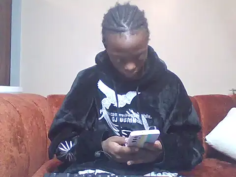 SassySyren online show from 06.10.26
