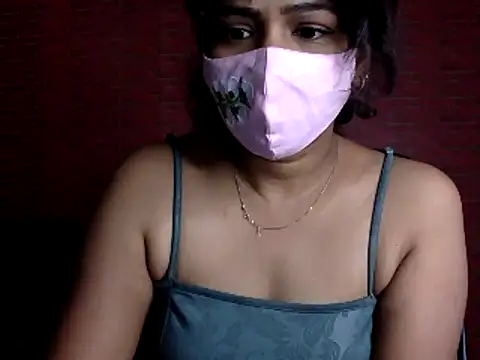 Snapshot of Nisha-moon chatting on 07.16.26 Nisha-moon online show from 07.16.26