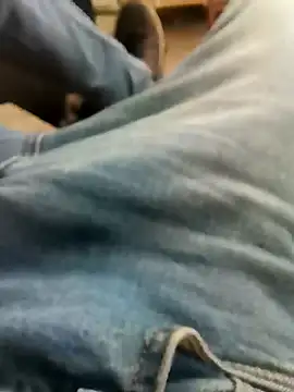 Singlemaleforcouples online show from 12.15.24