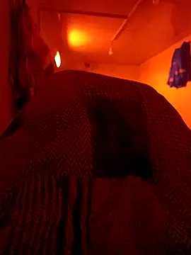 Singlemaleforcouples online show from 03.03.26