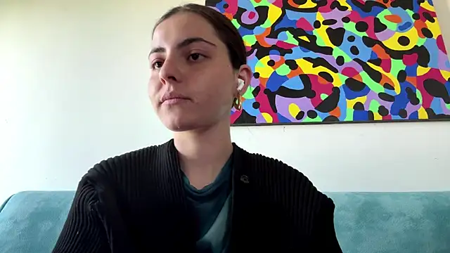 Snapshot of MarisaKomar chatting on 06.07.26 MarisaKomar online show from 06.07.26