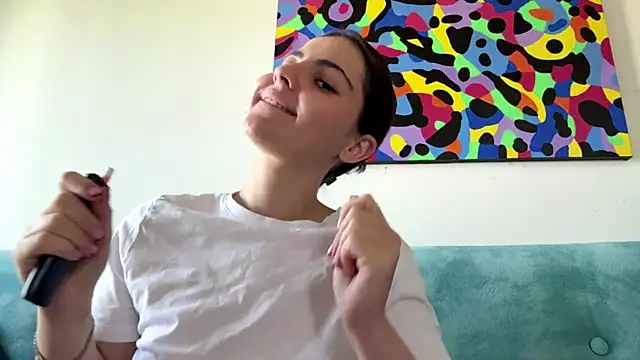 Snapshot of MarisaKomar chatting on 06.17.26 MarisaKomar online show from 06.17.26