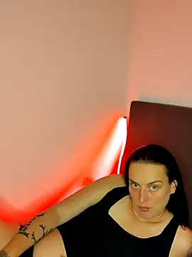 Snapshot of Cassia_Lux_Royal chatting on 06.12.26 Cassia Lux Royal online show from 06.12.26