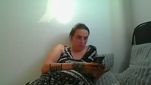 Snapshot of Cassia_Lux_Royal chatting on 06.21.26 Cassia Lux Royal online show from 06.21.26