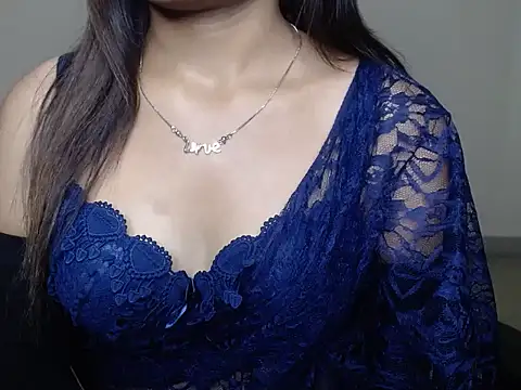 Elle lala online show from 06.10.26