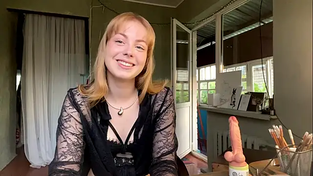 Snapshot of LollyAngel chatting on 06.26.26 LollyAngel online show from 06.26.26
