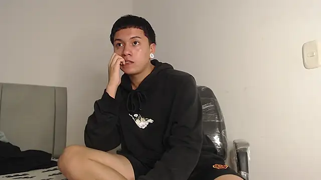 Owenn  blueee online show from 07.07.26