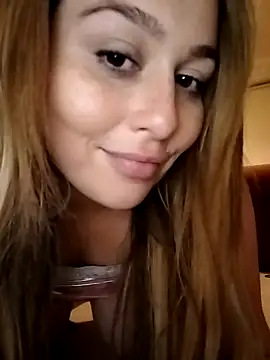 Snapshot of candice1994 chatting on 07.02.26 candice1994 online show from 07.02.26