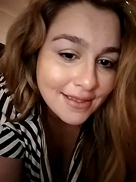 Snapshot of candice1994 chatting on 07.05.26 candice1994 online show from 07.05.26