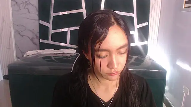 Snapshot of BonnieAmour_ch chatting on 06.06.26 BonnieAmour ch online show from 06.06.26