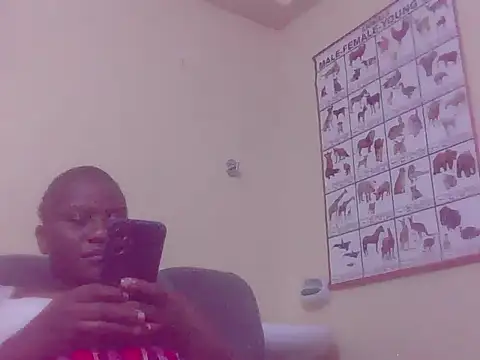 Snapshot of biganni_ chatting on 07.15.26 biganni online show from 07.15.26