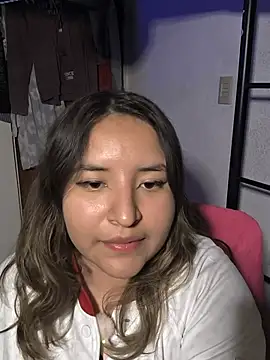 Snapshot of Xixismex chatting on 07.15.26 Xixismex online show from 07.15.26