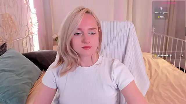 Chloe-Deccer online show from 07.13.26