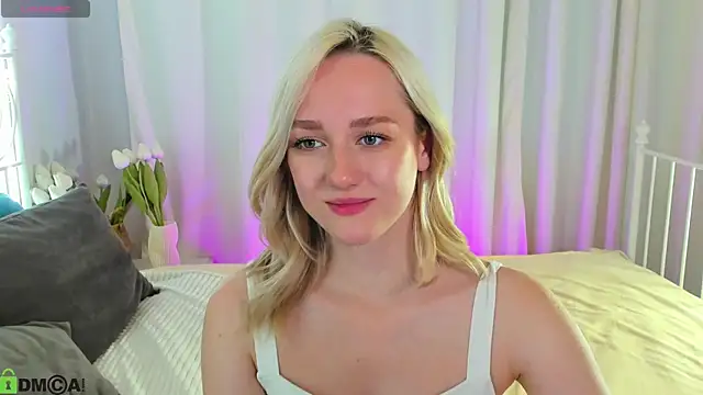 Chloe-Deccer online show from 07.25.26