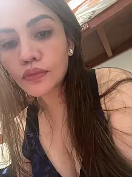 Snapshot of rieka16 chatting on 06.16.26 rieka16 online show from 06.16.26