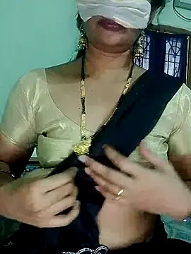 Snapshot of Nihari_bb143 chatting on 07.01.26 Nihari bb143 online show from 07.01.26