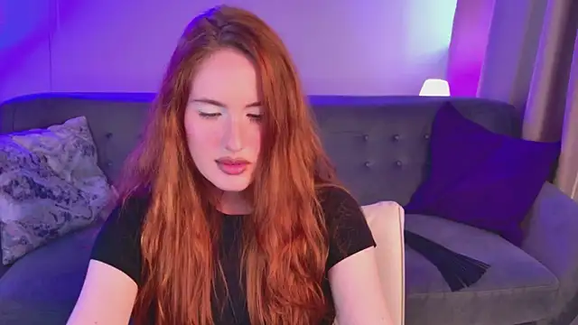 Snapshot of ChloeAster chatting on 06.26.26 ChloeAster online show from 06.26.26