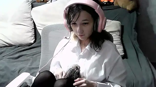 Snapshot of Lilfain_baby chatting on 07.24.26 Lilfain baby online show from 07.24.26