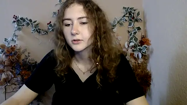 Snapshot of Crimson_Bite chatting on 06.10.26 Crimson Bite online show from 06.10.26