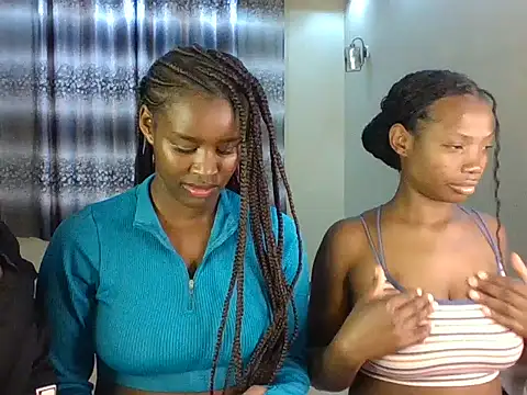 Prettygodess1 online show from 06.13.26