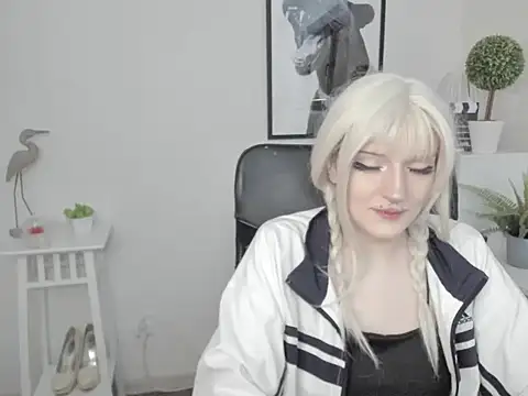 NikaDream online show from 07.06.26