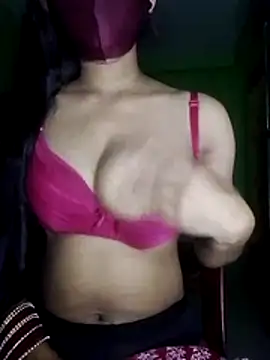 Ishaniya online show from 06.20.26