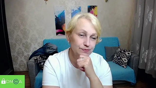 MeowMilf online show from 06.10.26
