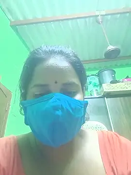 Snapshot of Tamil_Aathira_sri chatting on 06.19.26 Tamil Aathira sri online show from 06.19.26